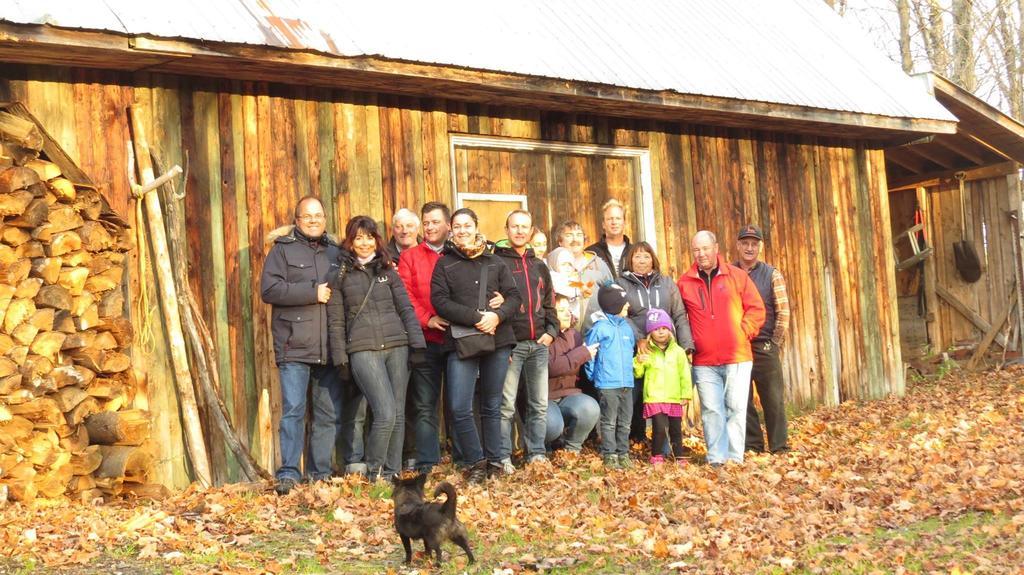 Le Gite Ambrelane Thetford Mines Εξωτερικό φωτογραφία